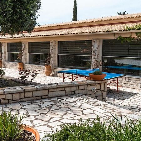Luxury Villa Aphrodite Agios Spyridon  Exterior photo